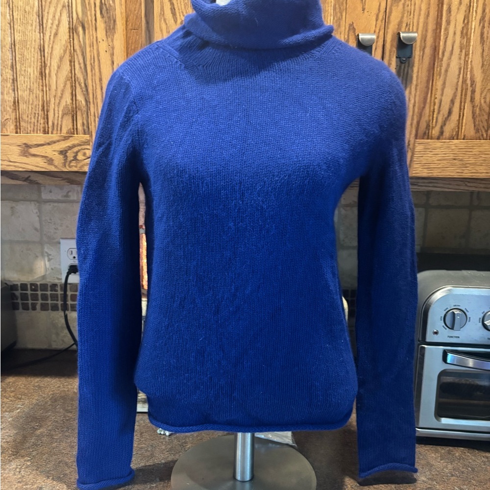💙J. Crew Royal Blue Turtleneck Sweater
